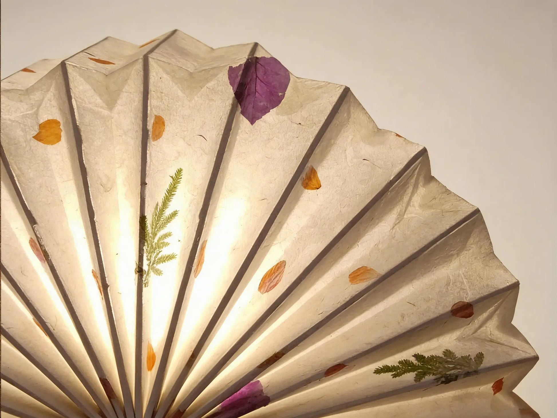 Folding Book Lamp ¨C Heritage Mulberry Bark Paper Table Lamp, Handcrafted Traditional Chinese Lighting