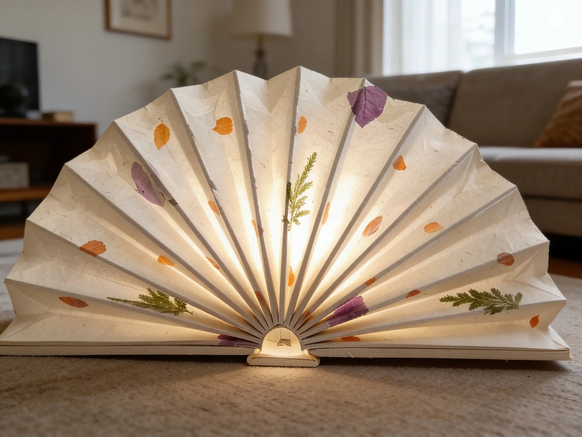 Folding Book Lamp ¨C Heritage Mulberry Bark Paper Table Lamp, Handcrafted Traditional Chinese Lighting