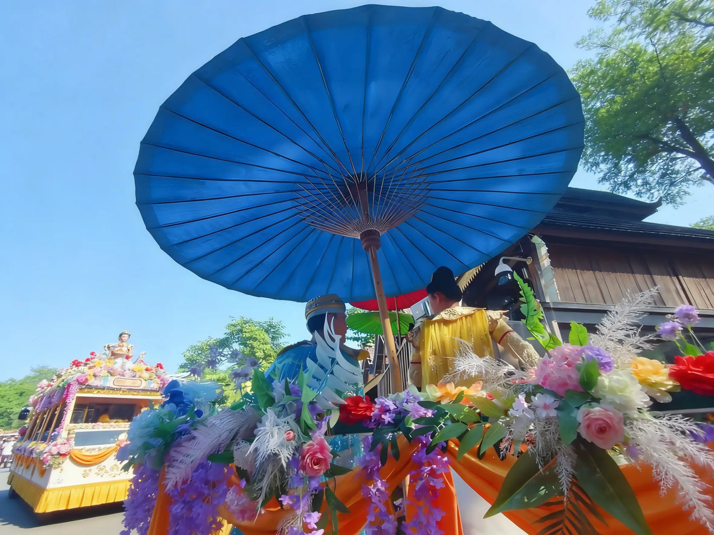 Golden Flower Heritage Paper Umbrella 2.5m Oversized - Hand-Painted Dai Craft by ArtisanYun