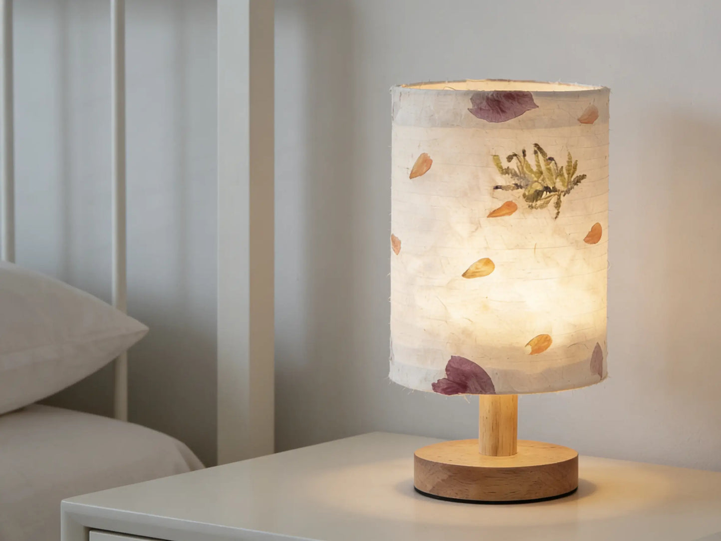 Round Table Lamp ¨C Heritage Mulberry Bark Paper Table Lamp, Traditional Chinese Handcrafted Lighting