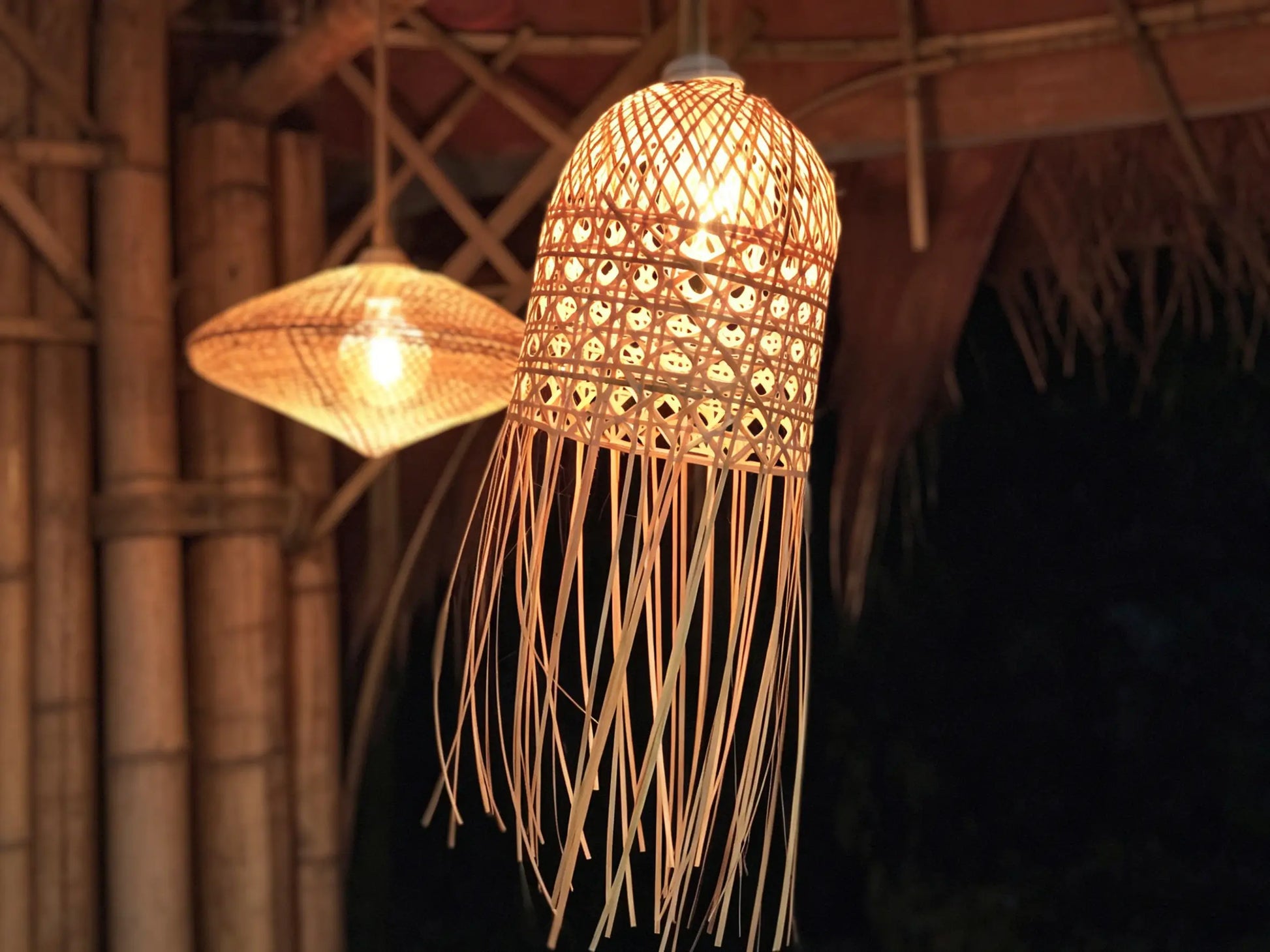 Jellyfish Lamp ¨C Heritage Handwoven Bamboo Pendant Light, Traditional Chinese Bamboo Lighting