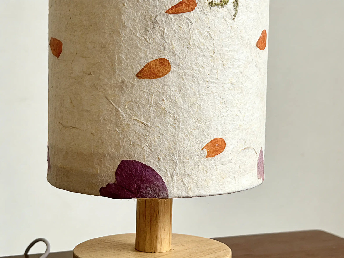 Round Table Lamp ¨C Heritage Mulberry Bark Paper Table Lamp, Traditional Chinese Handcrafted Lighting
