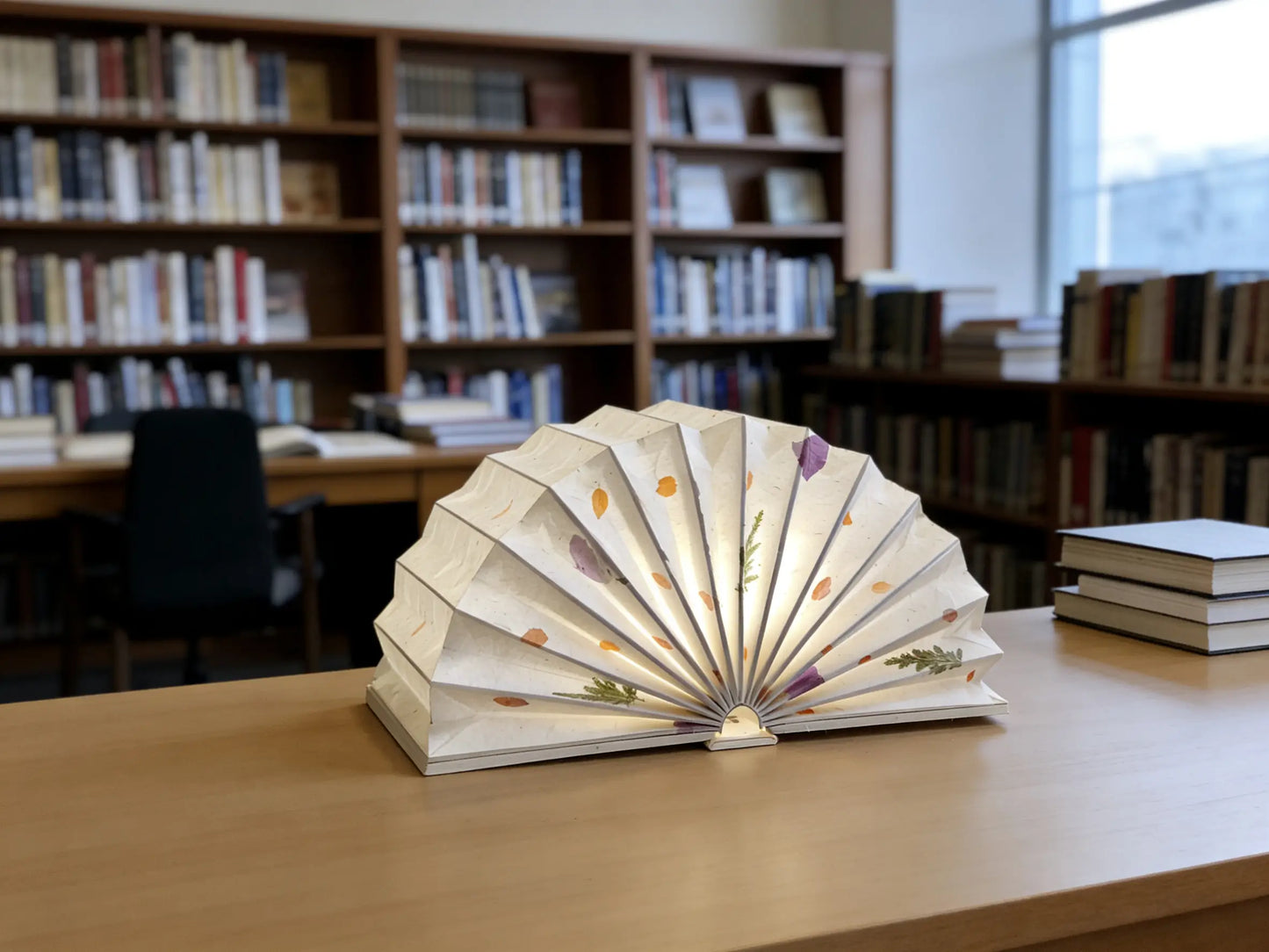 Folding Book Lamp ¨C Heritage Mulberry Bark Paper Table Lamp, Handcrafted Traditional Chinese Lighting
