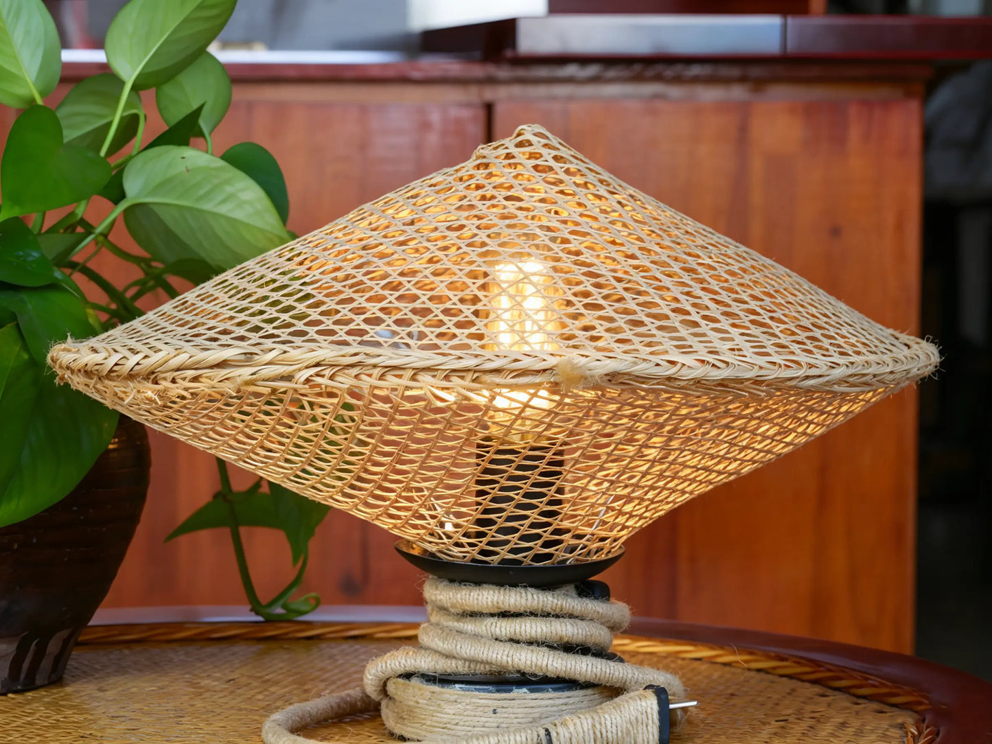 Flying Saucer Lamp ¨C Heritage Handwoven Bamboo Pendant Light, Traditional Chinese Bamboo Lighting