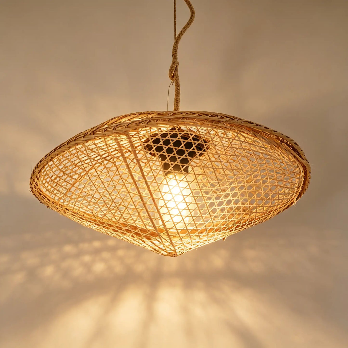 Flying Saucer Lamp ¨C Heritage Handwoven Bamboo Pendant Light, Traditional Chinese Bamboo Lighting